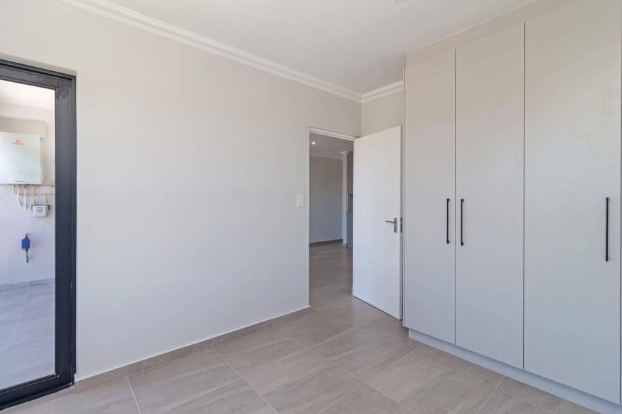 2 Bedroom Property for Sale in Table View Western Cape